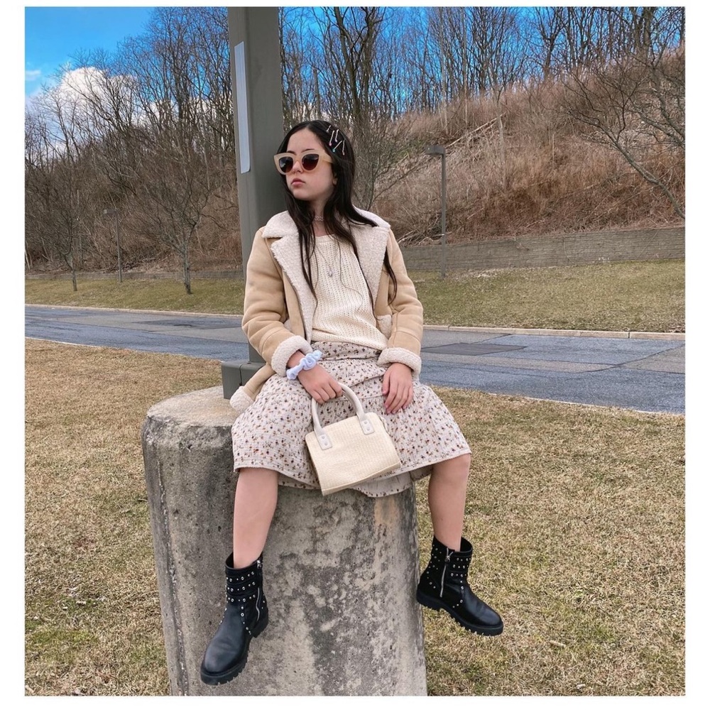 ⚡️MOVING SALE ⚡️Mango knit sweater ⚡️MOVING SALE ⚡️